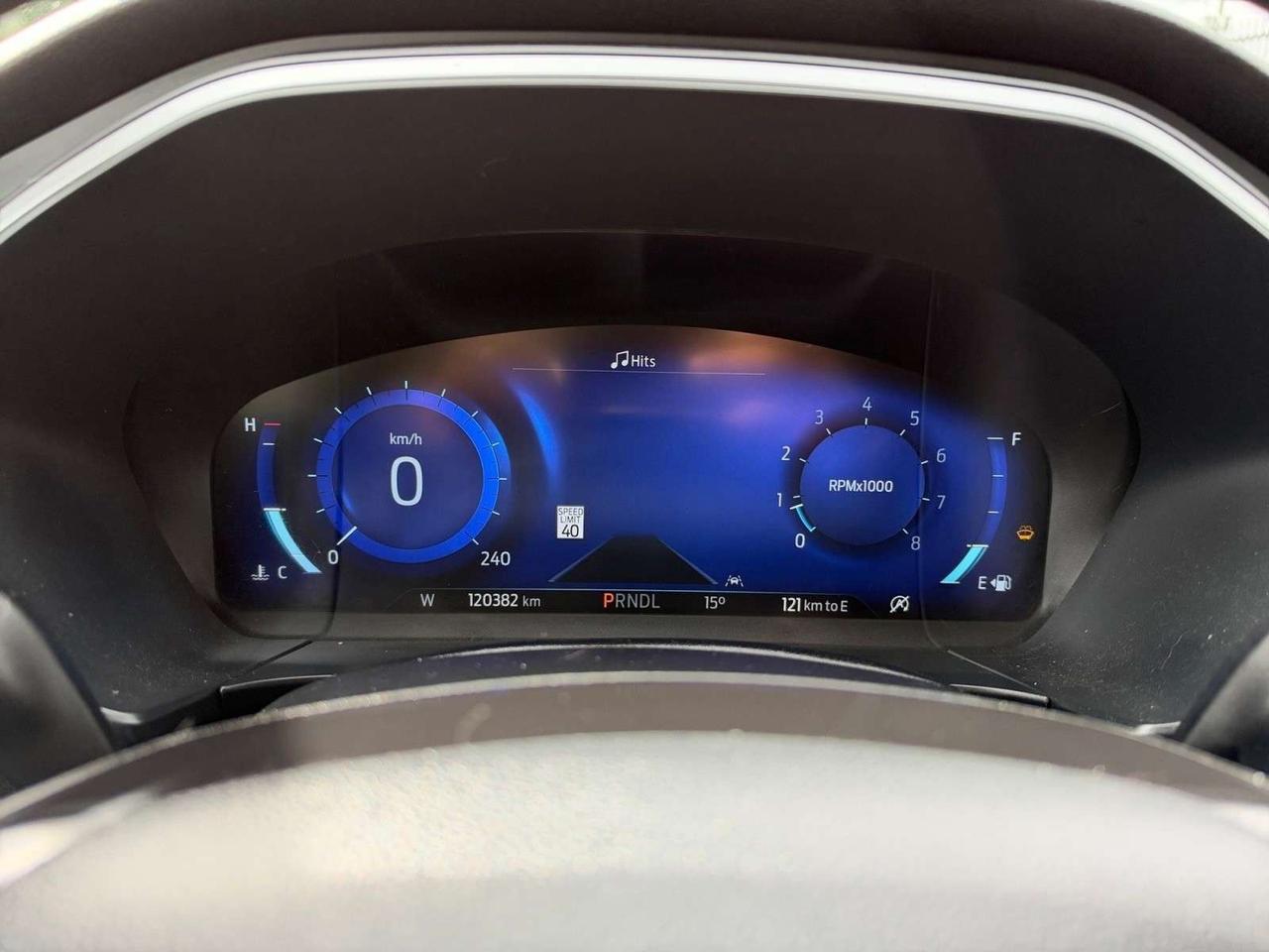2022 Ford Escape Titanium AWD * DRIVER ASSIST / PANORAMIC / CARPLAY / CAMERA / LED LIGHTS Photo