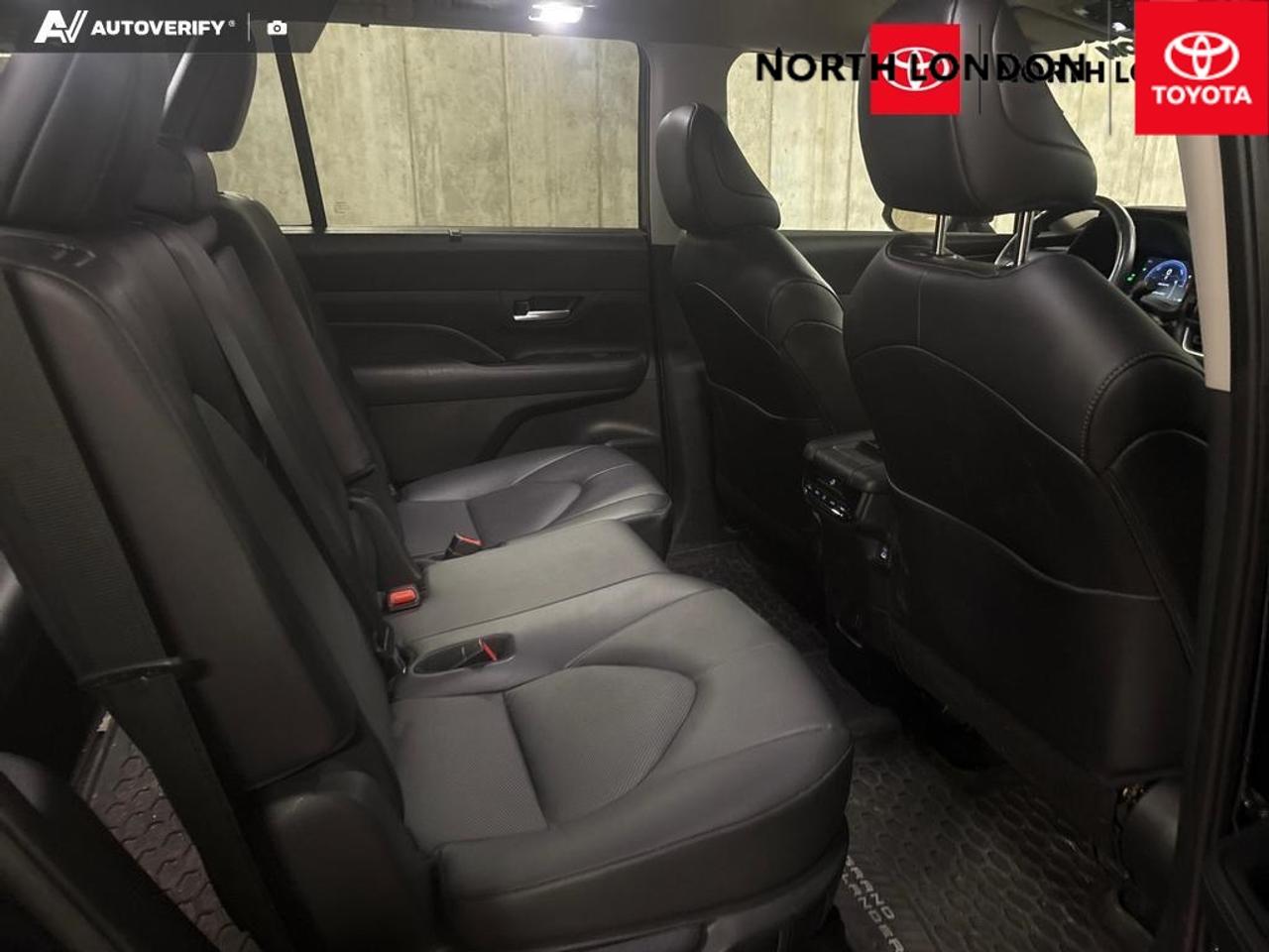 2024 Toyota Grand Highlander Hybrid XLE 4dr All-Wheel Drive Photo
