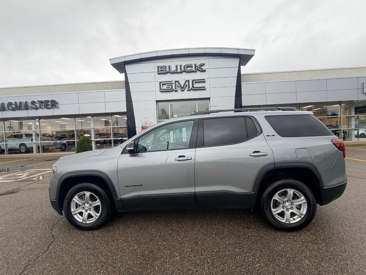 2023 GMC Acadia AWD SLE Photo
