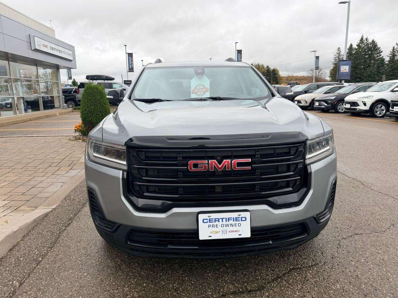 2023 GMC Acadia 3.6L V6, AWD, ALLOYS, CLOTH, 6-PASSENGER, TRAILERING PKG, CERTIFIED AS-TRADED! Photo