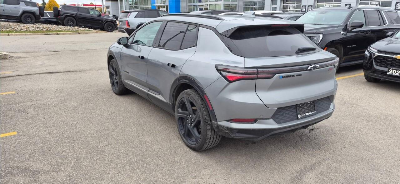 2025 Chevrolet Equinox EV RS 4dr Photo