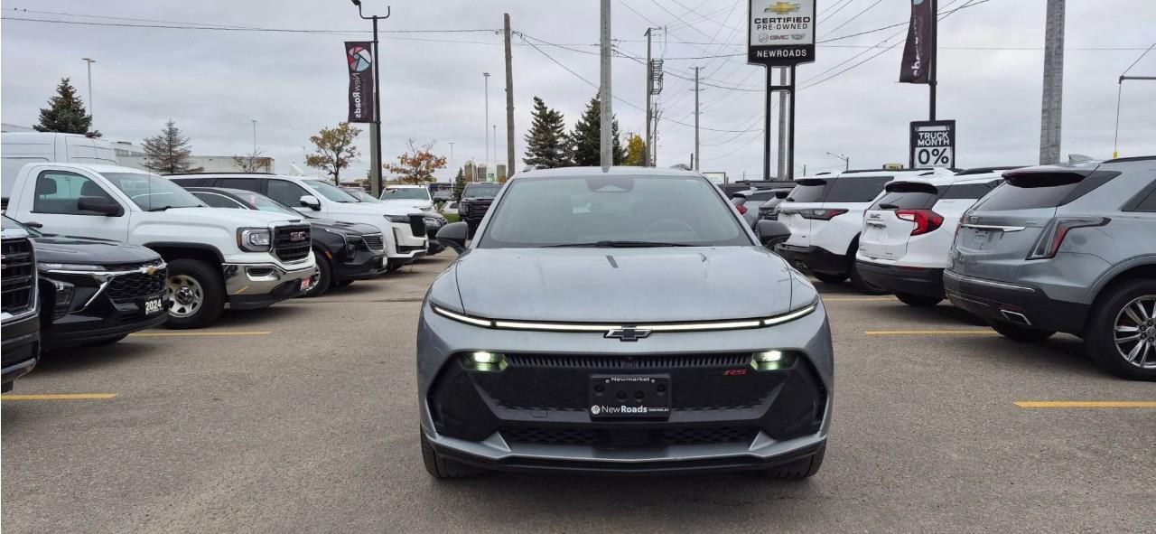 2025 Chevrolet Equinox EV RS 4dr Photo