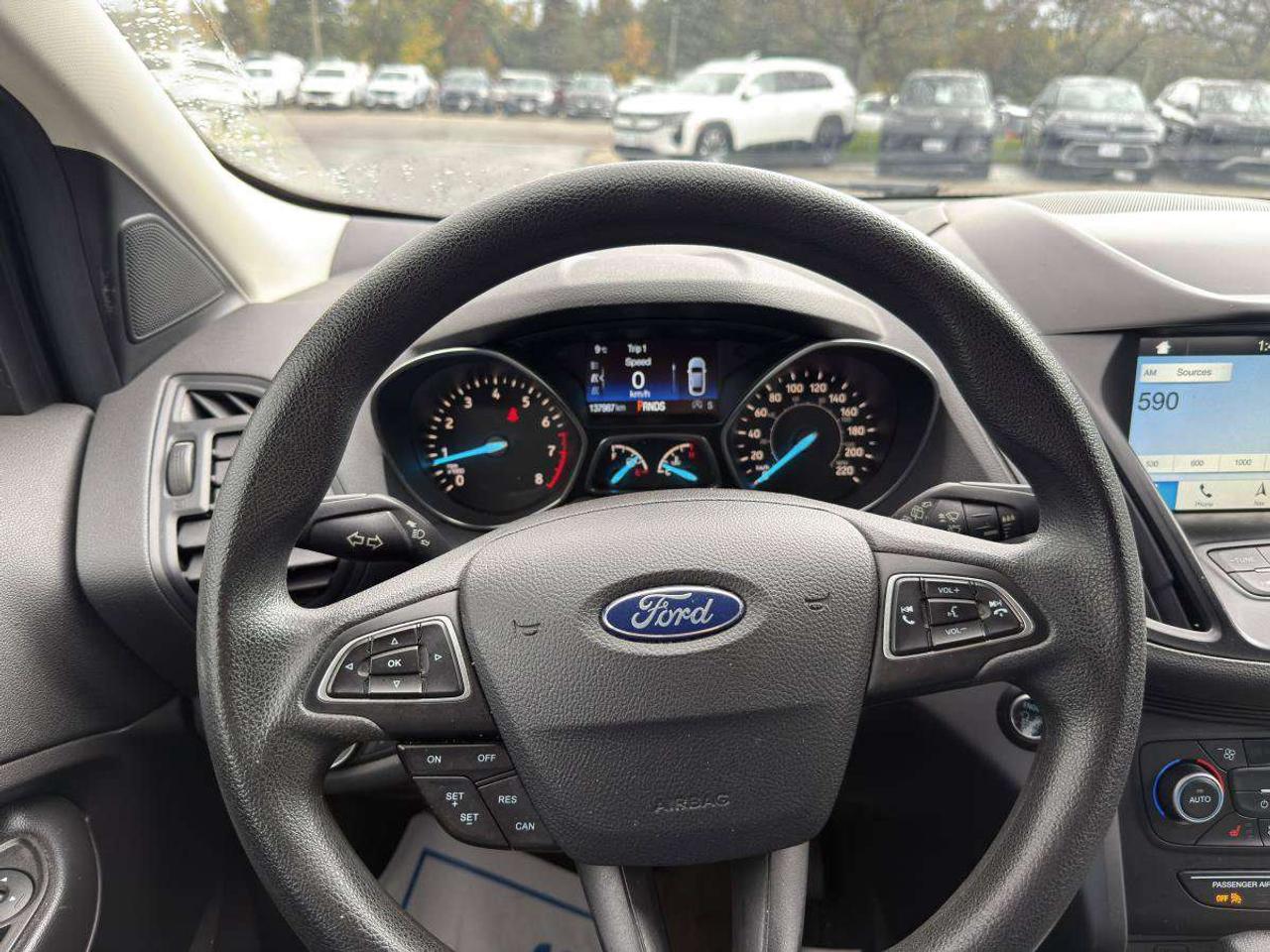 2019 Ford Escape SE Photo