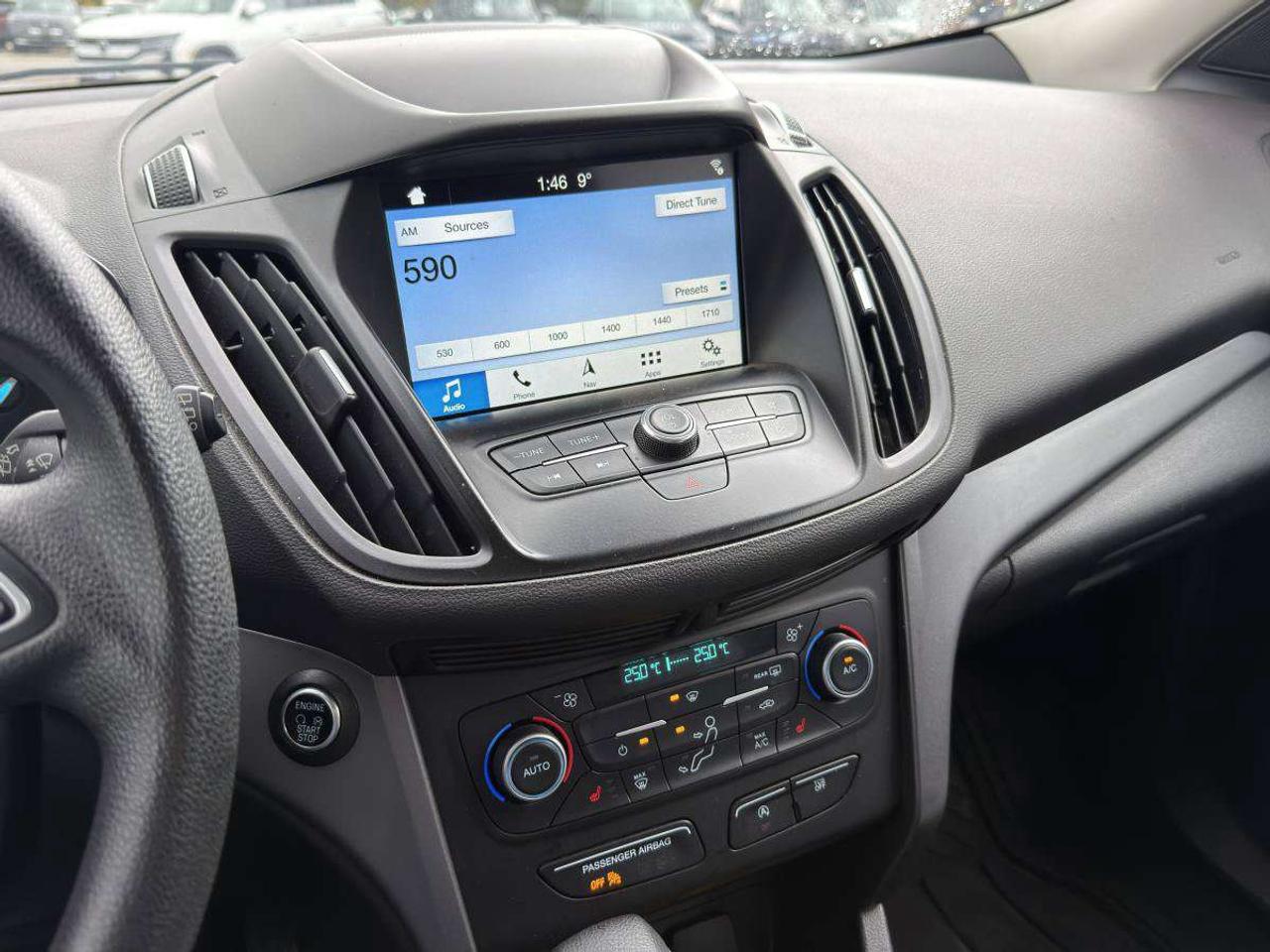 2019 Ford Escape SE Photo