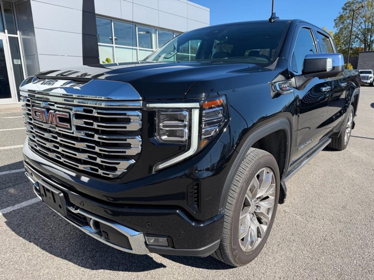 2025 GMC Sierra 1500 Crew Cab Short Box 4-Wheel Drive Denali Photo