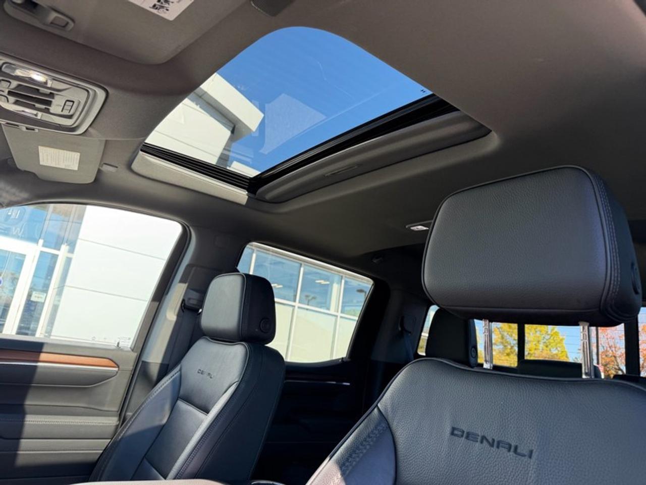 2025 GMC Sierra 1500 Crew Cab Short Box 4-Wheel Drive Denali Photo