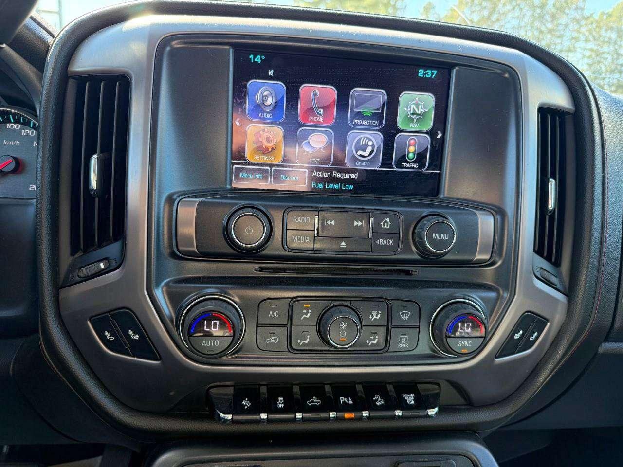 2017 GMC SIERRA 2500HD RUNNING BOARDS. TONNEAU. BEDLINER. ALL WEATHER MATS. SUNROOF. H.D TRAILERING PKG. REAR VISION CAMERA. CERTIFIED. Photo