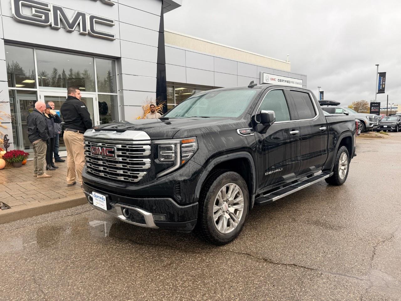 2024 GMC Sierra 1500 Crew Cab Short Box 4-Wheel Drive Denali Photo0