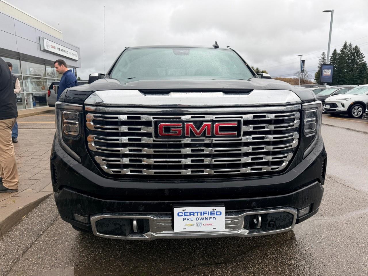 2024 GMC Sierra 1500 Crew Cab Short Box 4-Wheel Drive Denali Photo