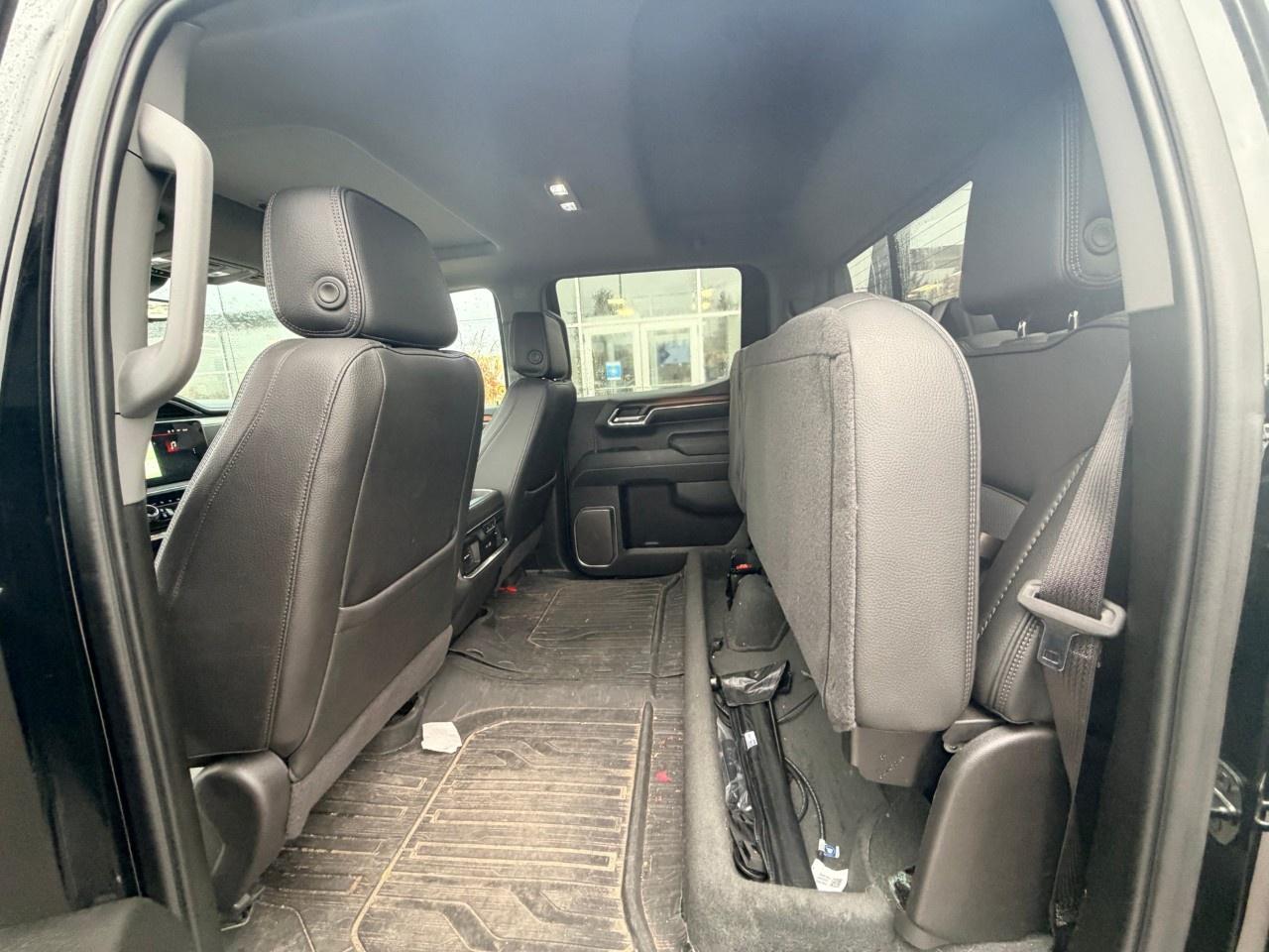 2024 GMC Sierra 1500 Crew Cab Short Box 4-Wheel Drive Denali Photo