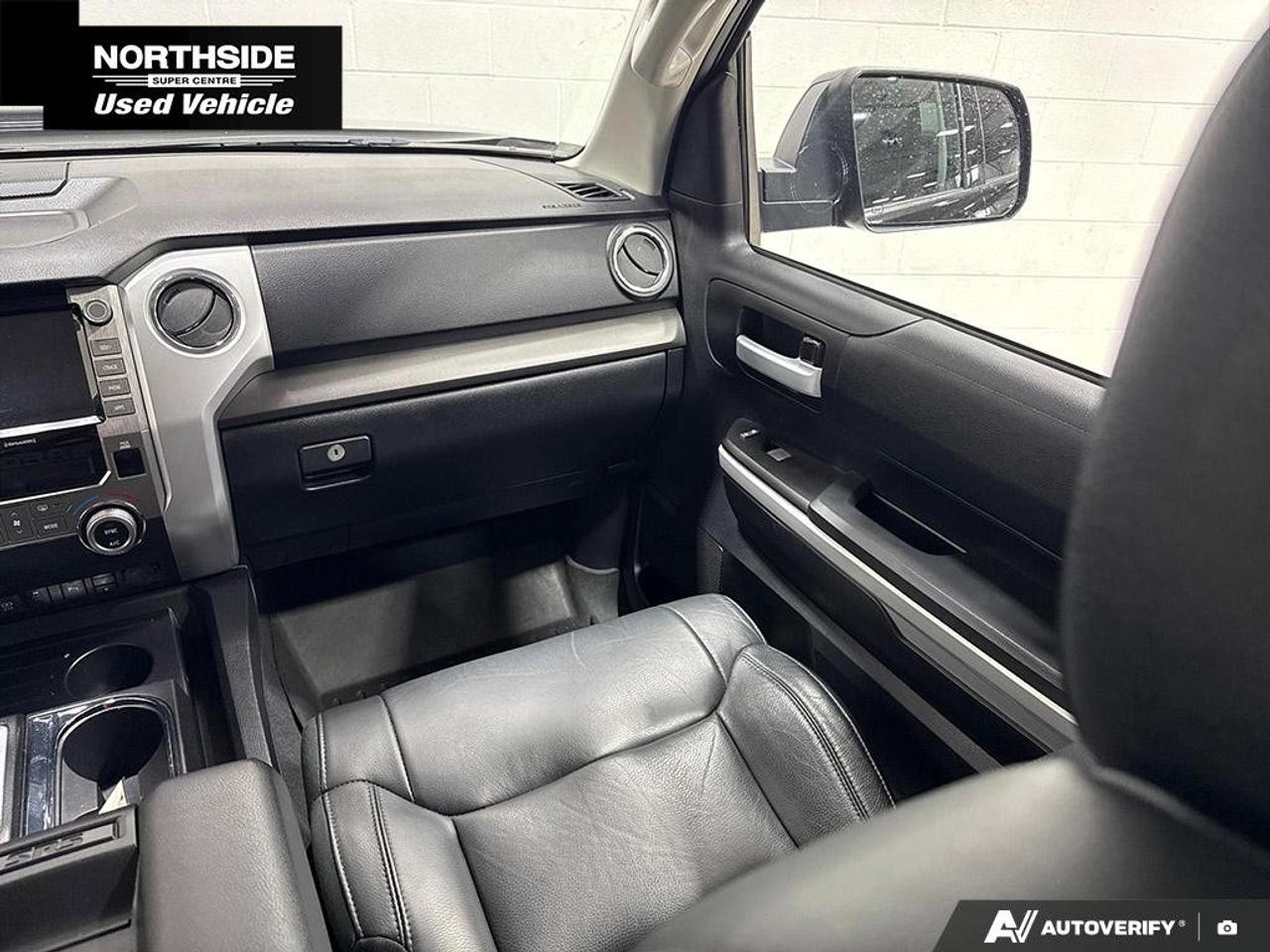 2021 Toyota Tundra 4X4 CrewMax SR5 Photo