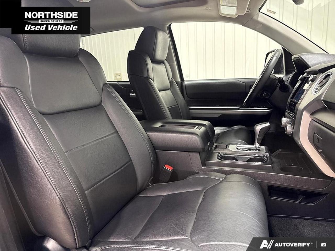 2021 Toyota Tundra 4X4 CrewMax SR5 Photo