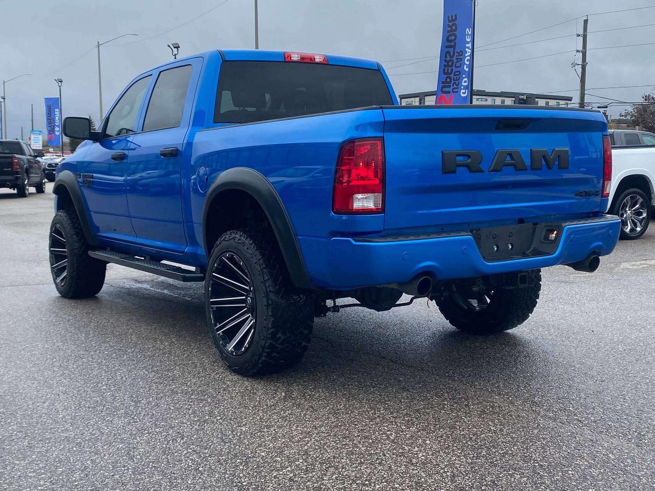 2022 RAM 1500 Express Crew Cab 4x4 ~Heated Seats ~CarPlay ~Cam Photo5