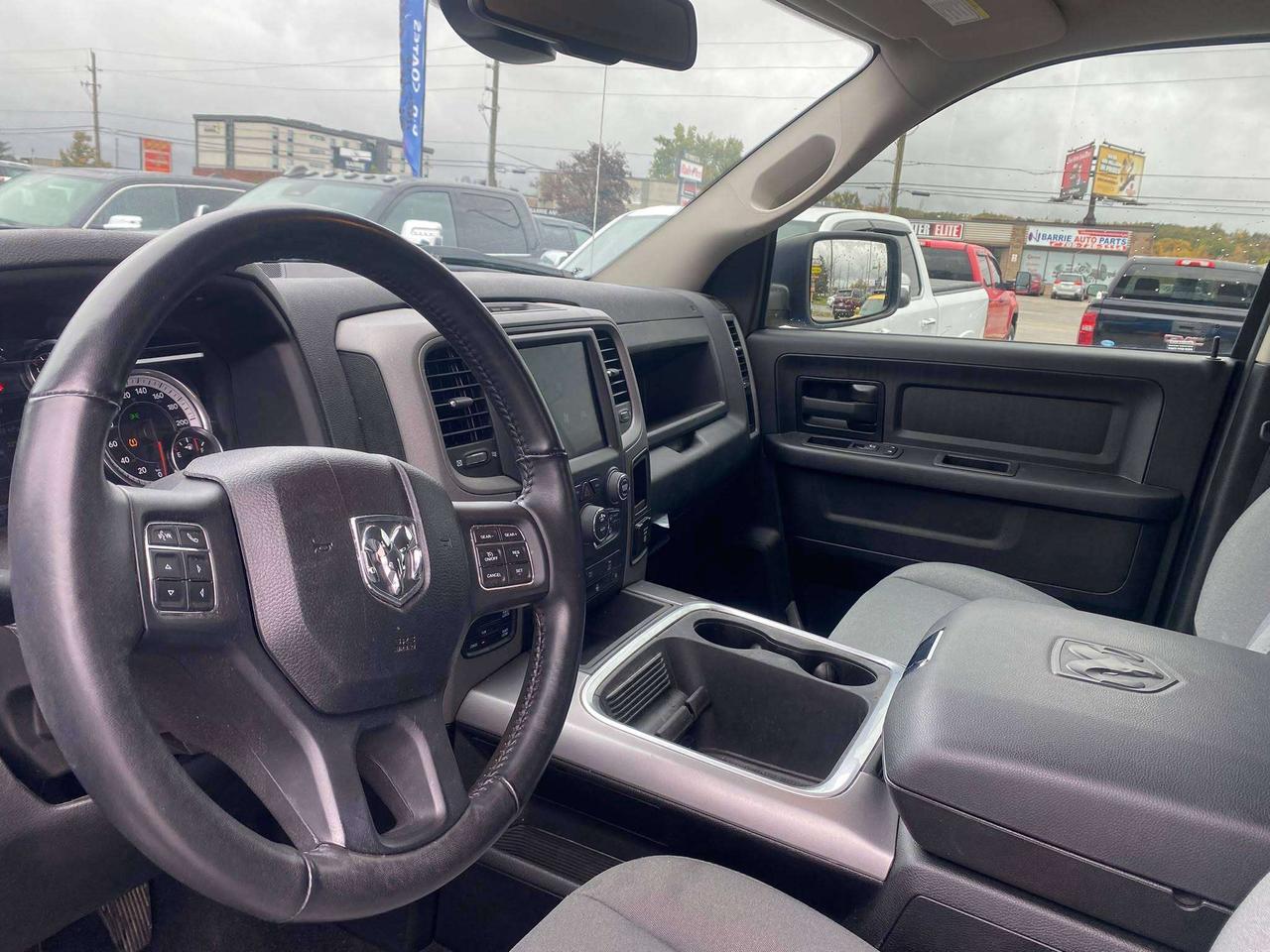 2022 RAM 1500 Express Crew Cab 4x4 ~Heated Seats ~CarPlay ~Cam Photo