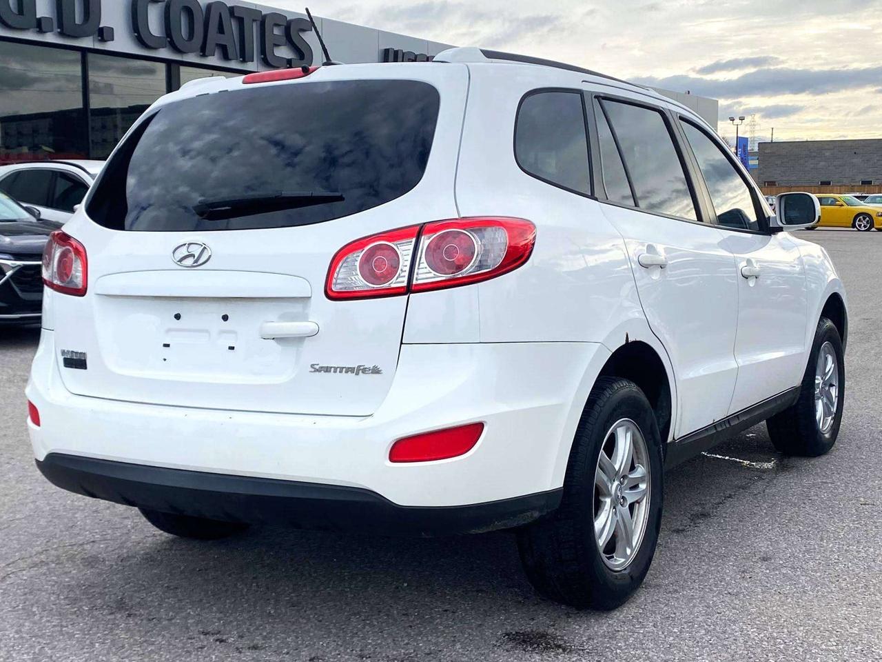 2010 Hyundai Santa Fe GLS ~Bluetooth ~Power Locks + Windows ~A/C Photo