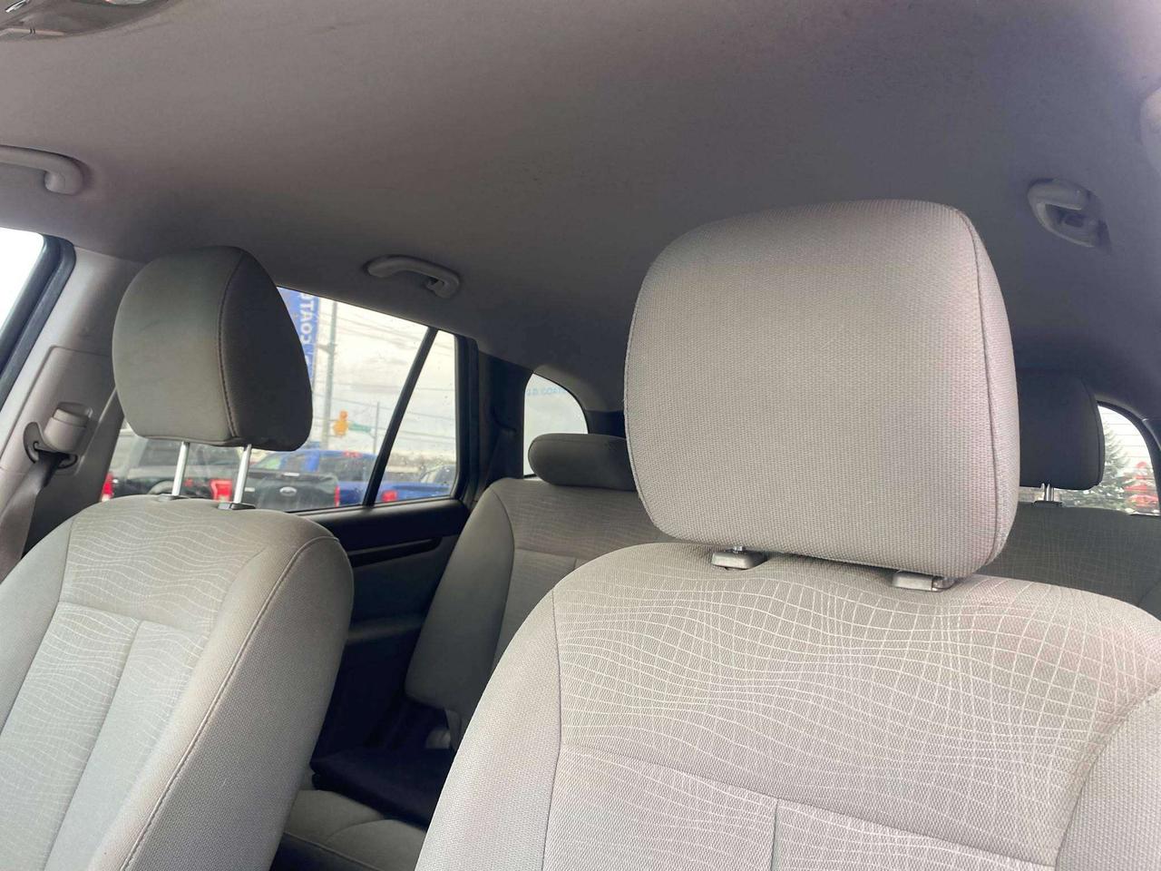 2010 Hyundai Santa Fe GLS ~Bluetooth ~Power Locks + Windows ~A/C Photo
