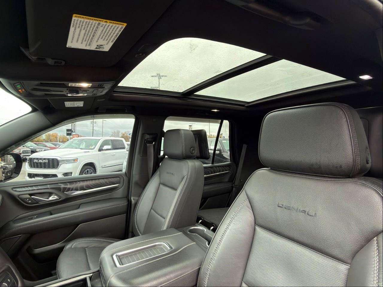 2023 GMC Yukon ACCIDENT FREE   SUNROOF   LEATHER Photo