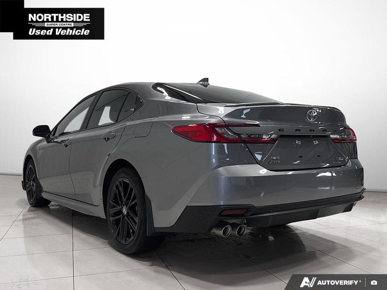 2025 Toyota Camry SE Upgrade CVT AWD Photo