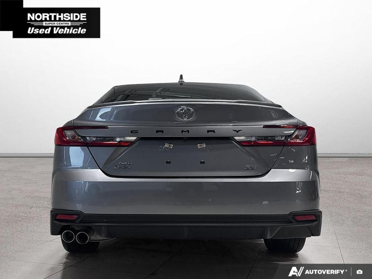 2025 Toyota Camry SE Upgrade CVT AWD Photo