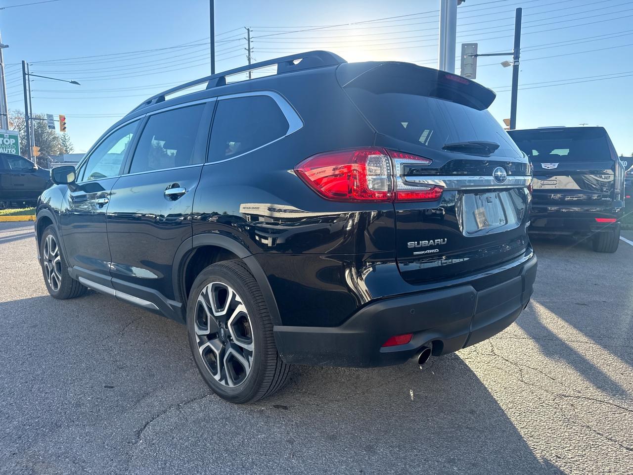 2023 Subaru ASCENT Premier 7-Passenger (CVT) 4dr All-Wheel Drive Photo