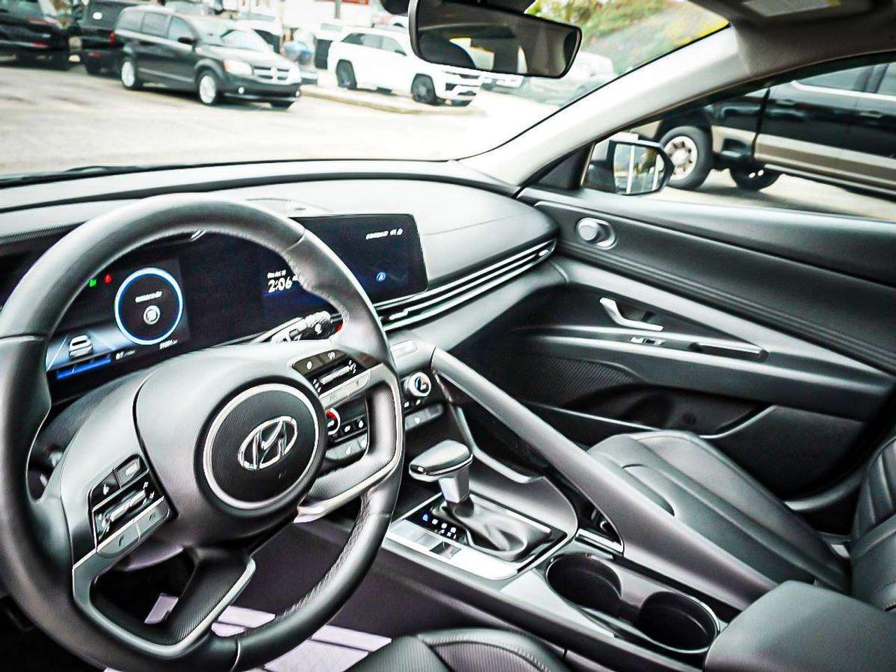 2023 Hyundai Elantra  Photo