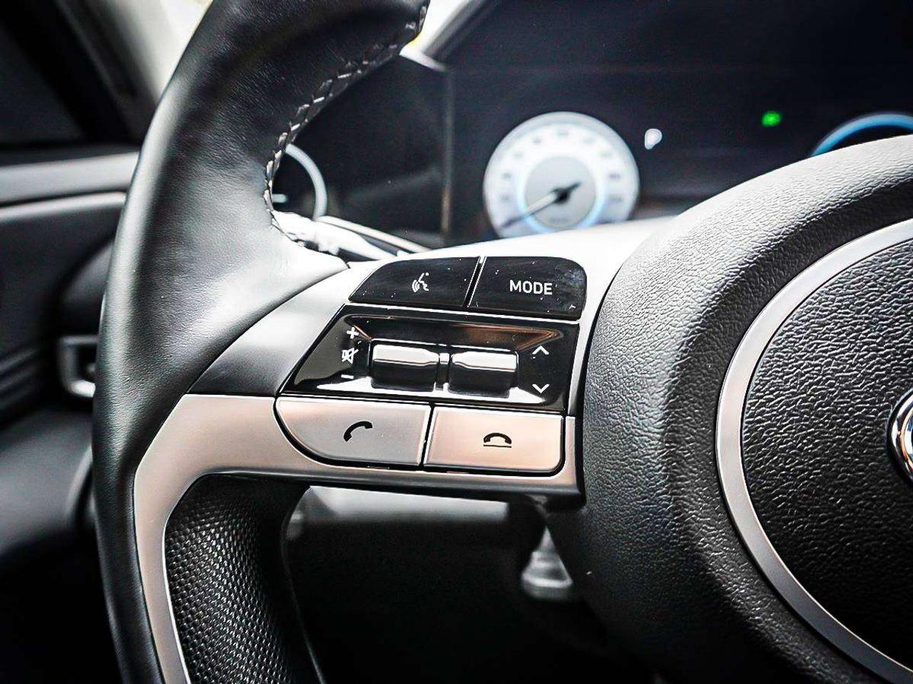 2023 Hyundai Elantra  Photo
