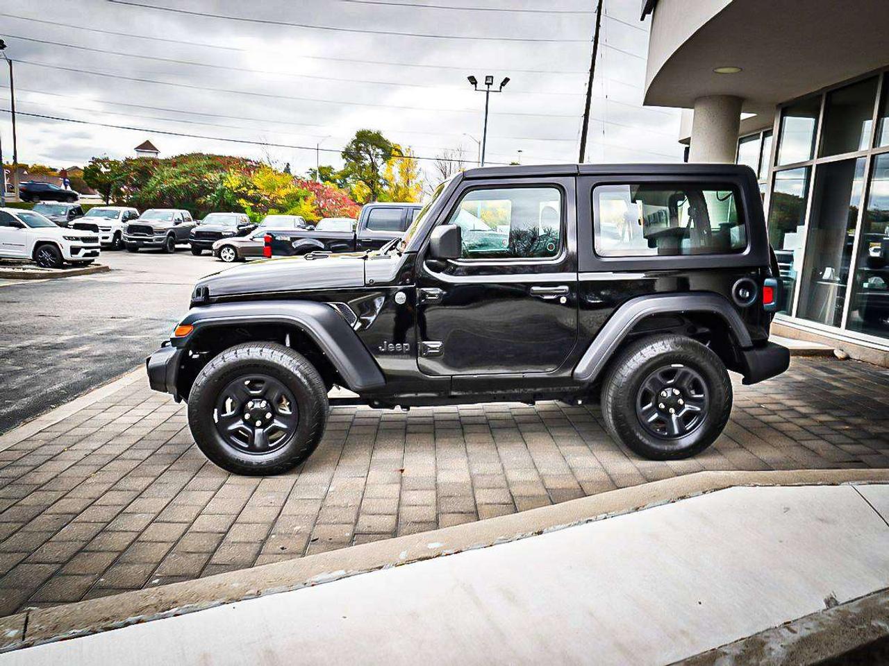 2024 Jeep Wrangler  Photo