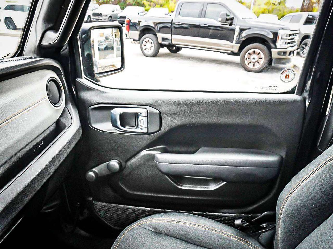 2024 Jeep Wrangler  Photo
