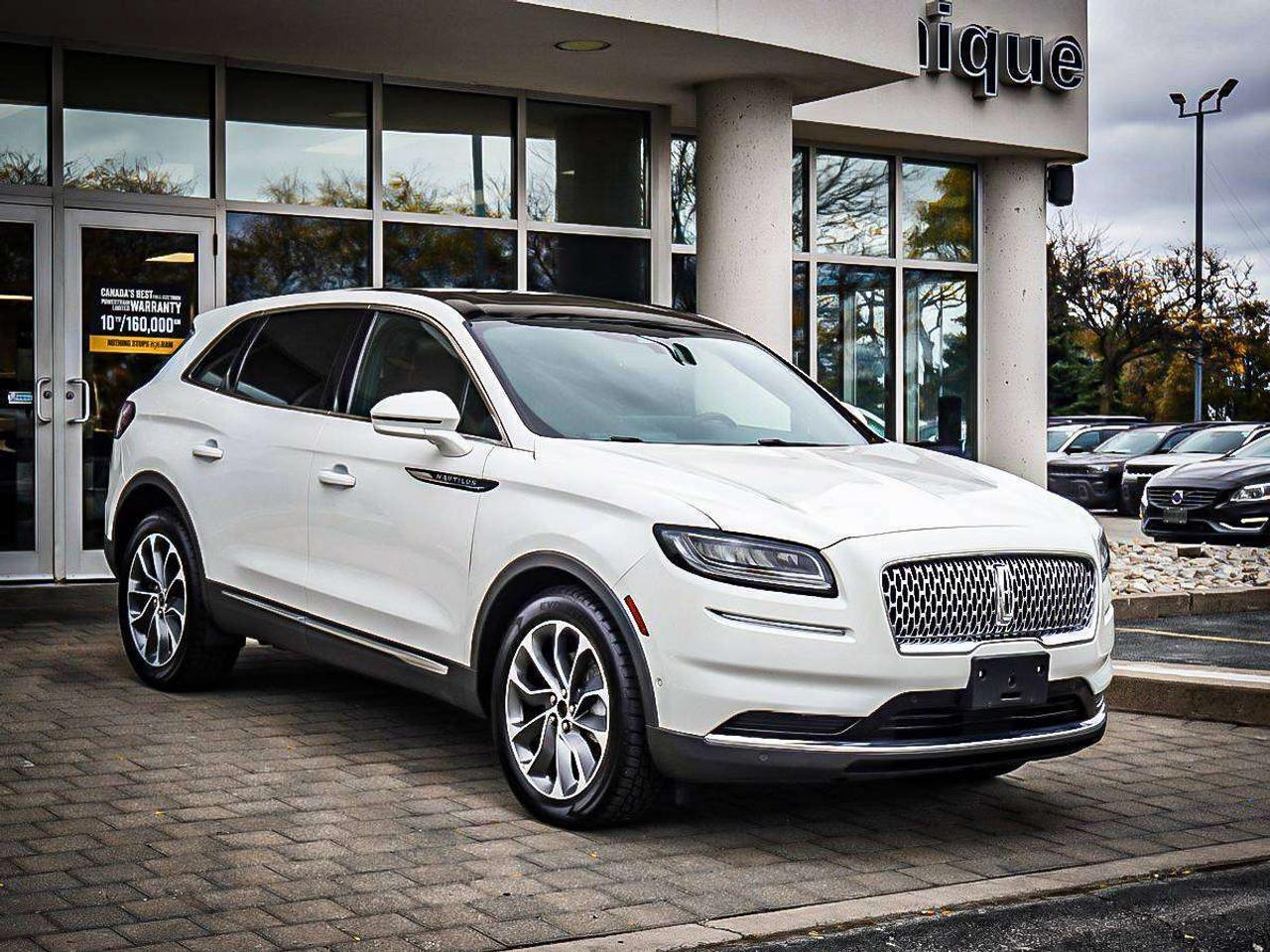 2022 Lincoln Nautilus  Photo1