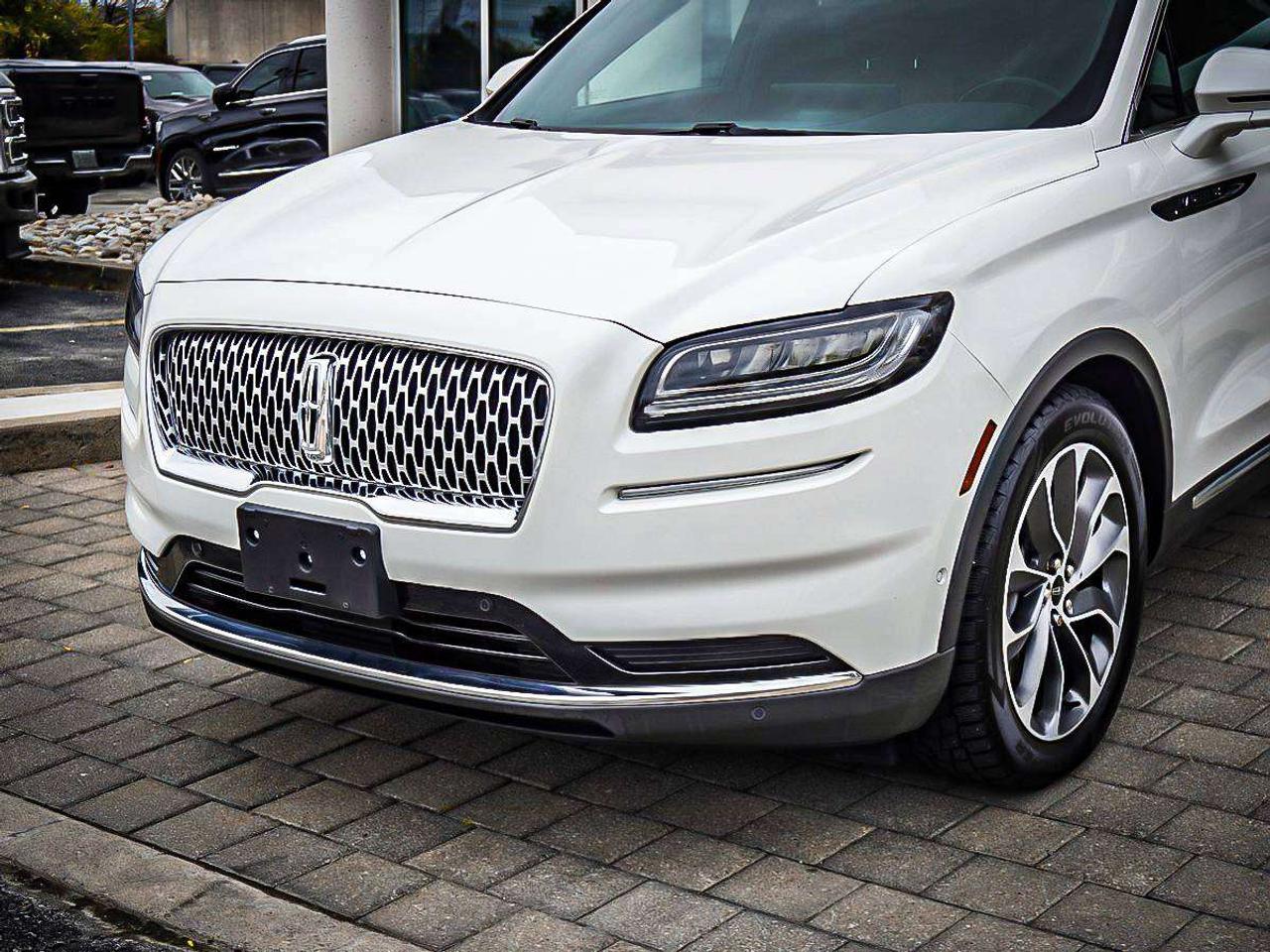 2022 Lincoln Nautilus  Photo