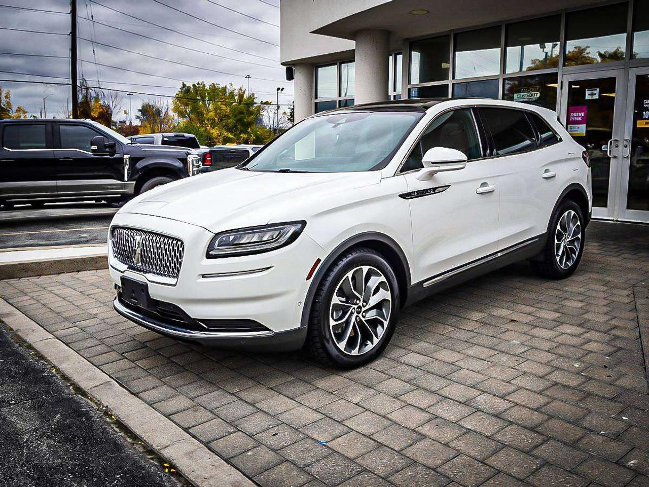2022 Lincoln Nautilus  Photo