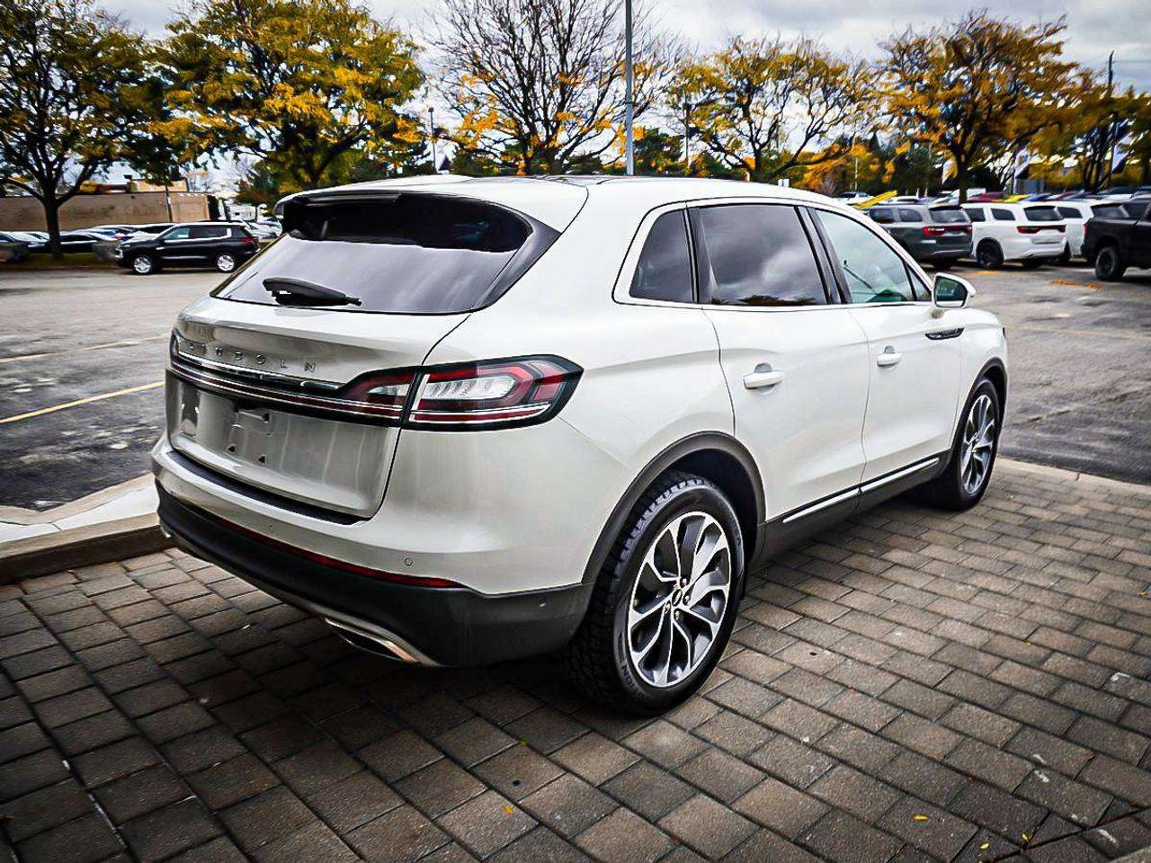 2022 Lincoln Nautilus  Photo