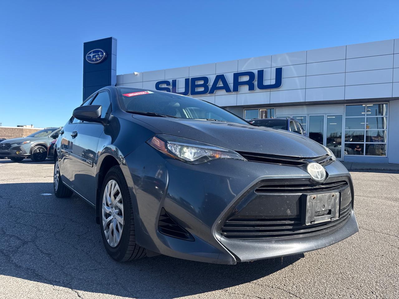 2017 Toyota Corolla CE (CVT) 4dr Sedan Photo