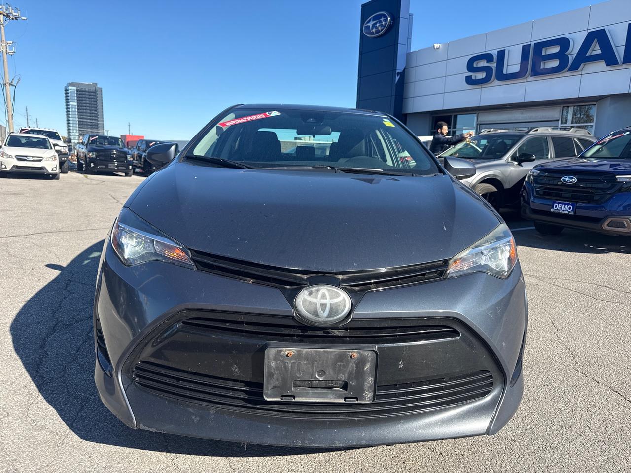 2017 Toyota Corolla CE (CVT) 4dr Sedan Photo