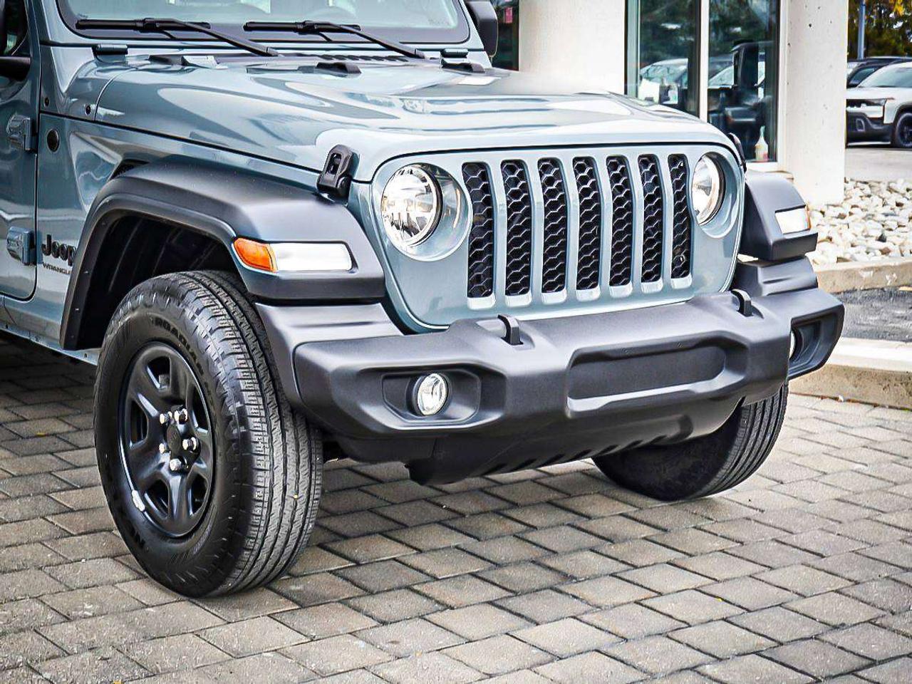 2024 Jeep Wrangler  Photo2