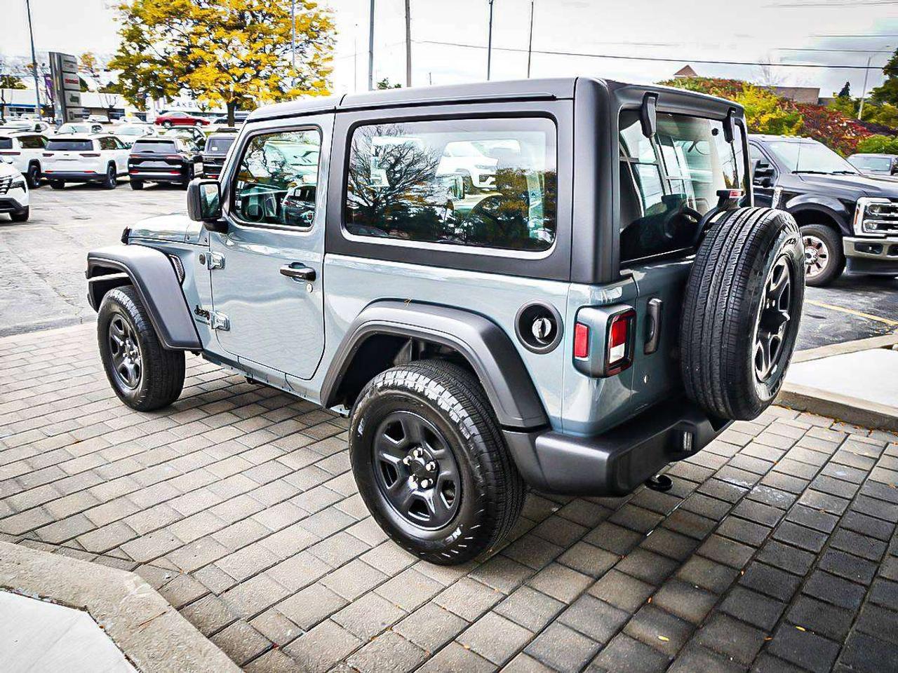 2024 Jeep Wrangler  Photo
