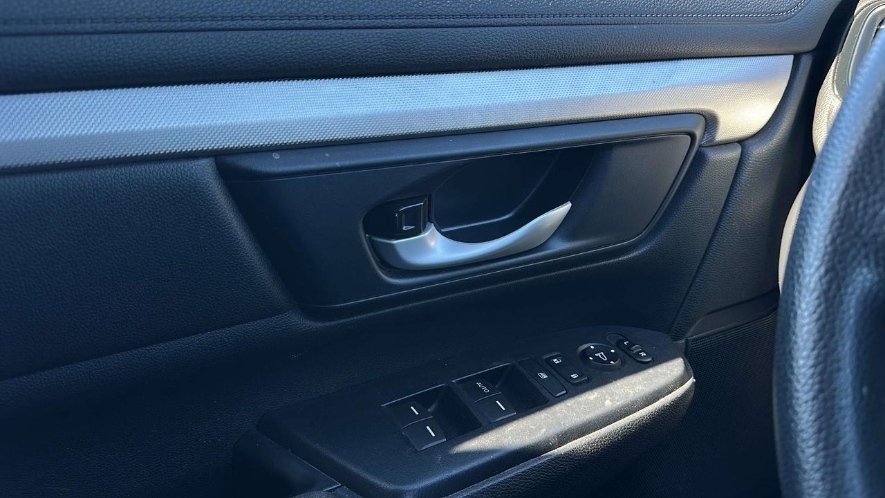 2019 Honda CR-V LX Photo