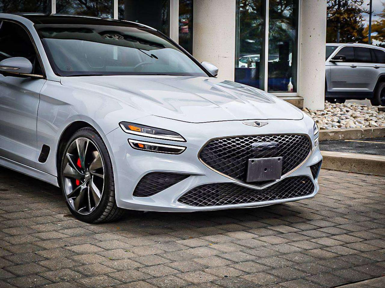 2022 Genesis G70  Photo