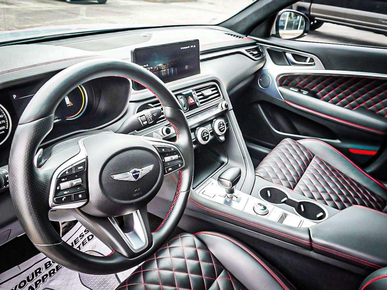 2022 Genesis G70  Photo