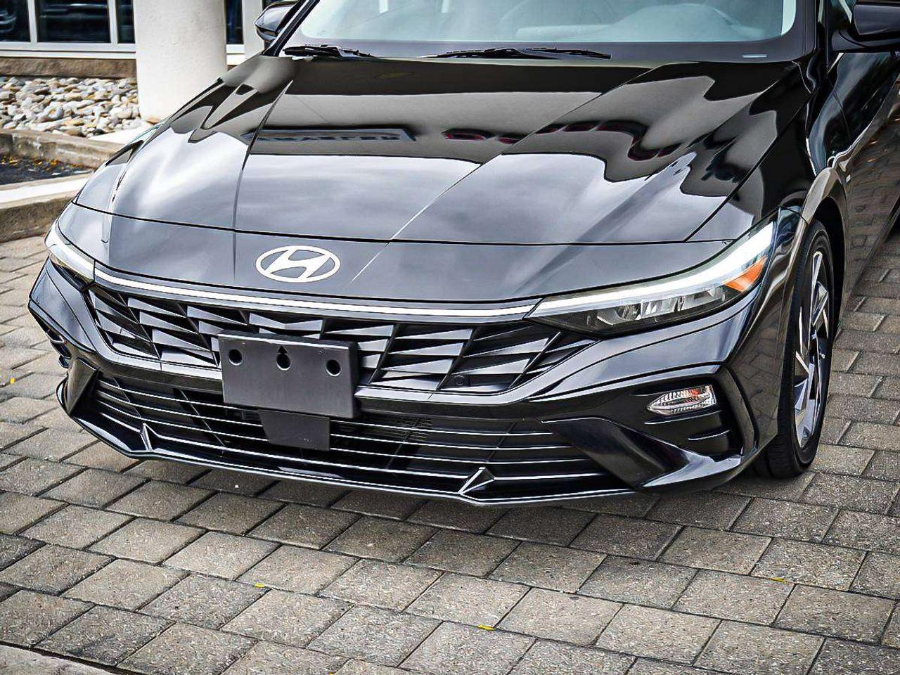 2025 Hyundai Elantra  Photo
