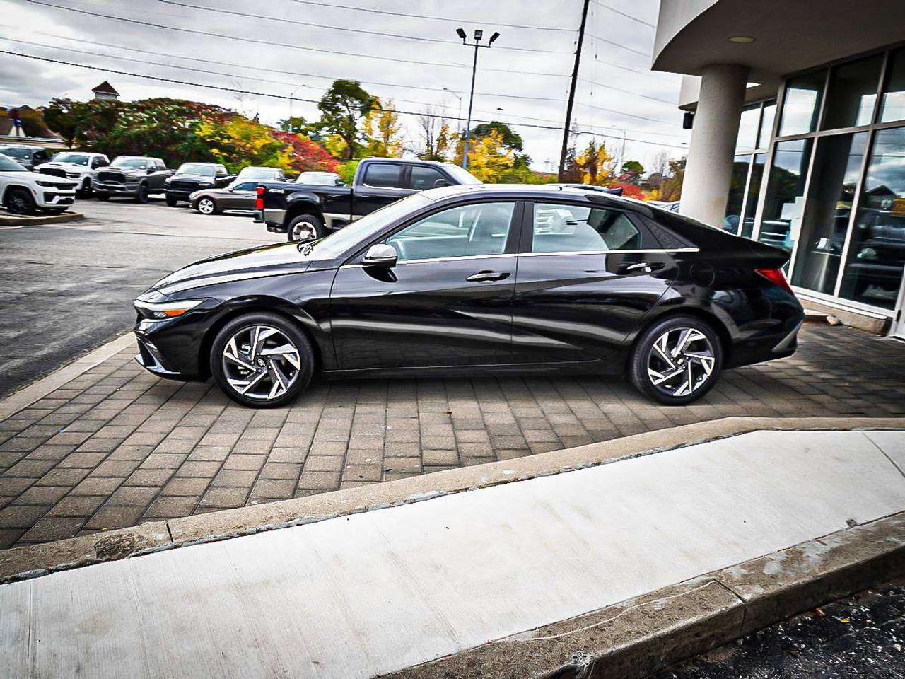 2025 Hyundai Elantra  Photo