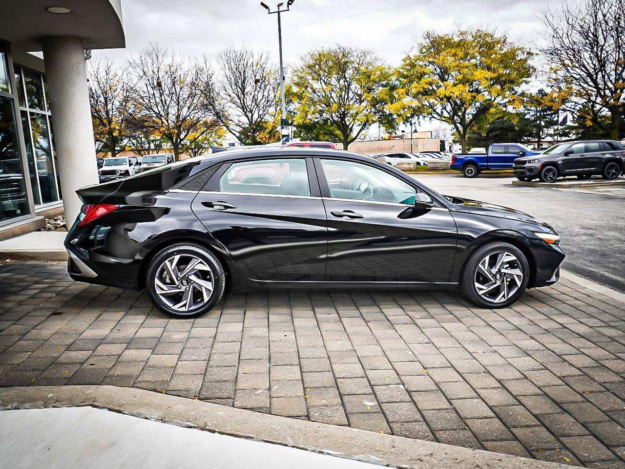 2025 Hyundai Elantra  Photo