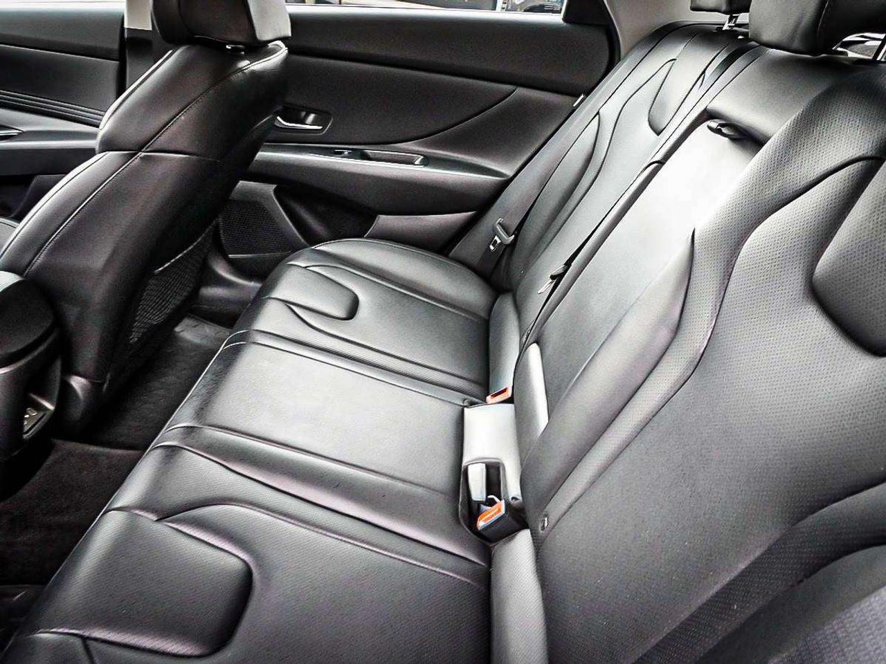2025 Hyundai Elantra  Photo