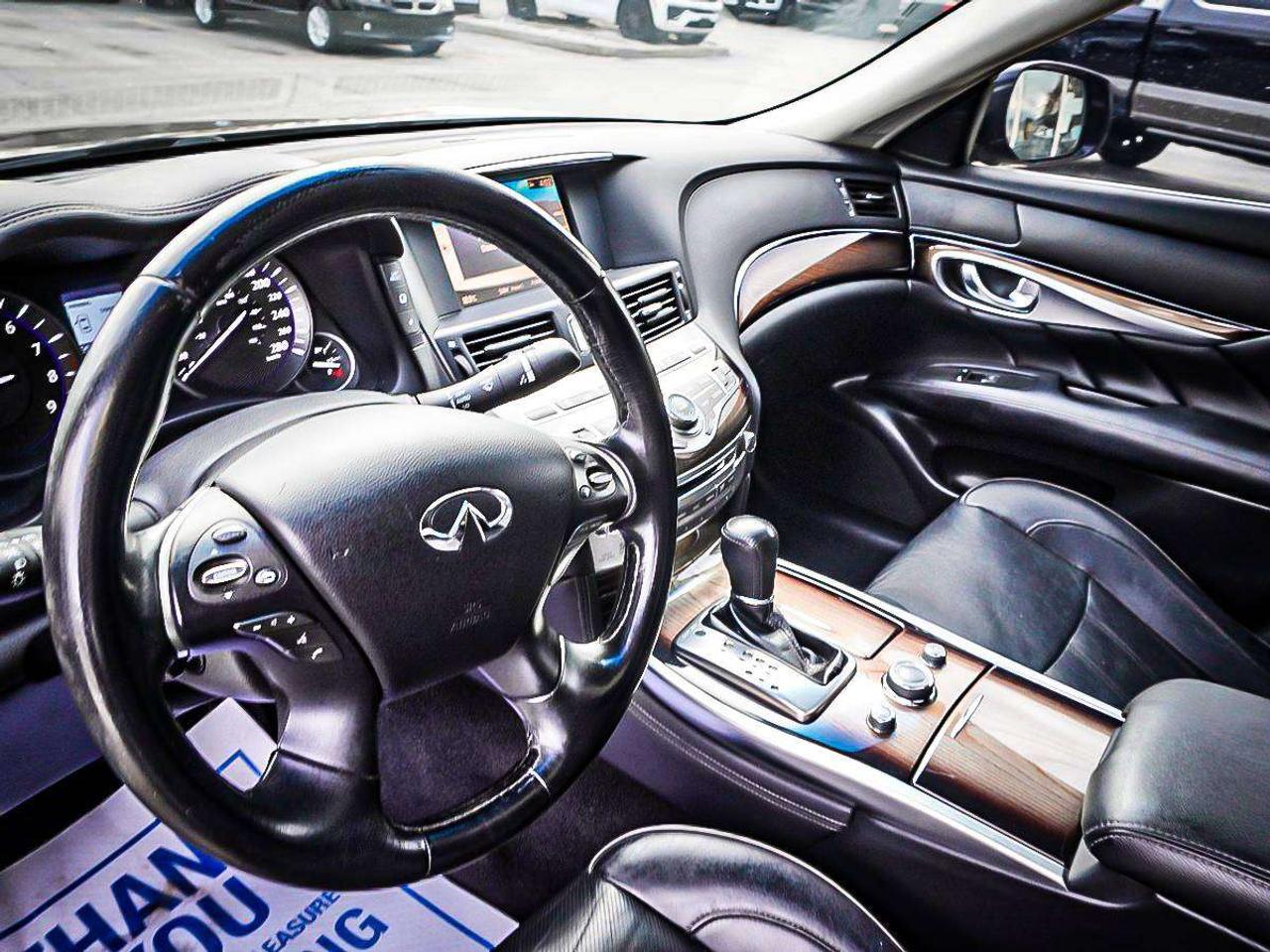 2019 Infiniti Q70  Photo