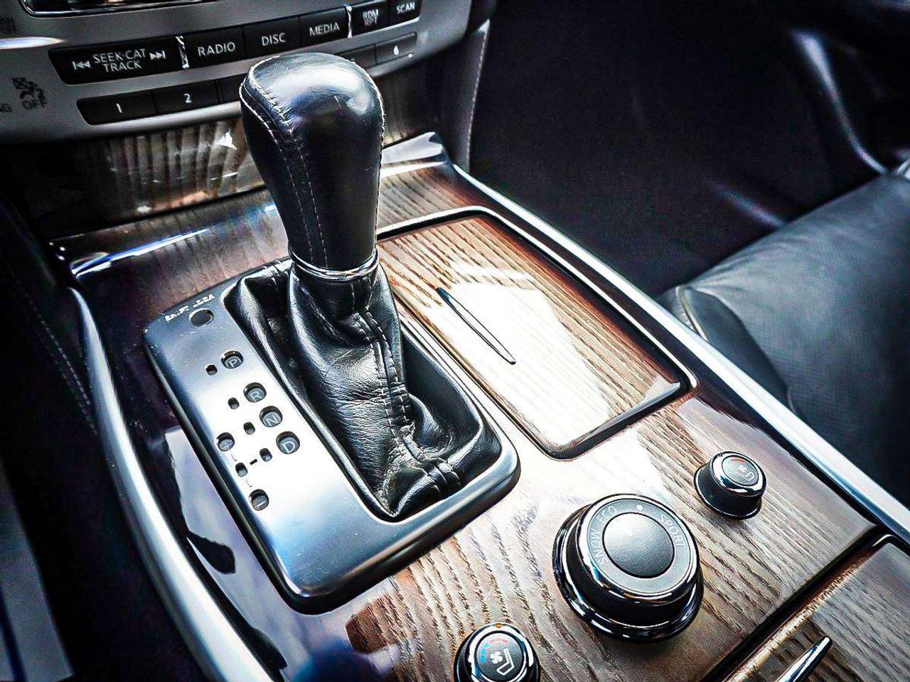 2019 Infiniti Q70  Photo