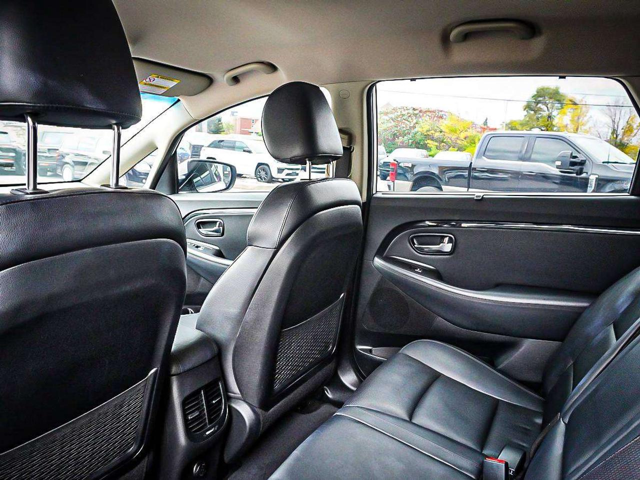 2016 Kia Rondo  Photo