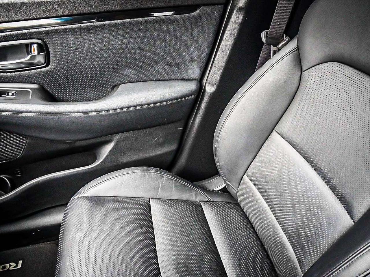 2016 Kia Rondo  Photo