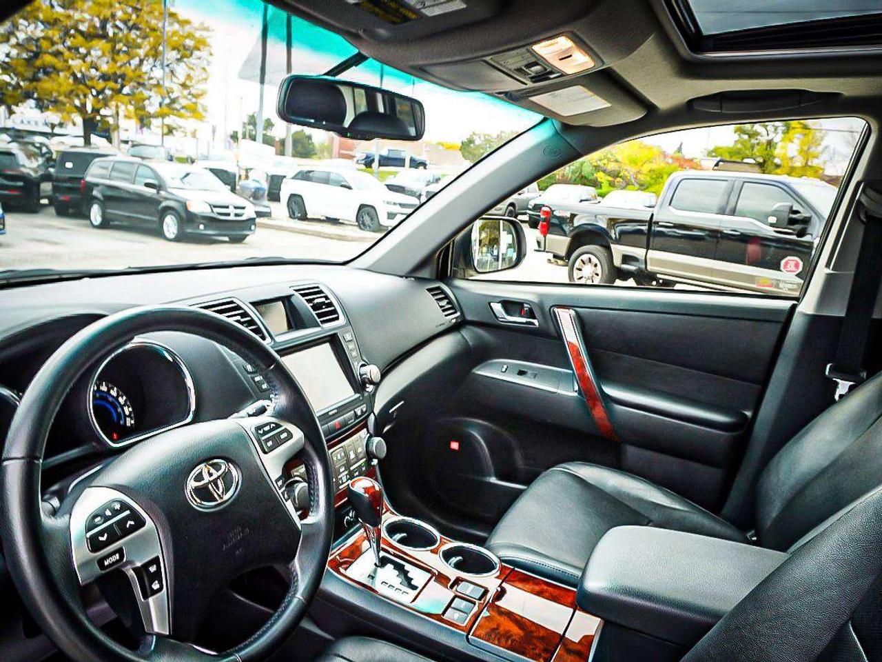 2012 Toyota Highlander  Photo