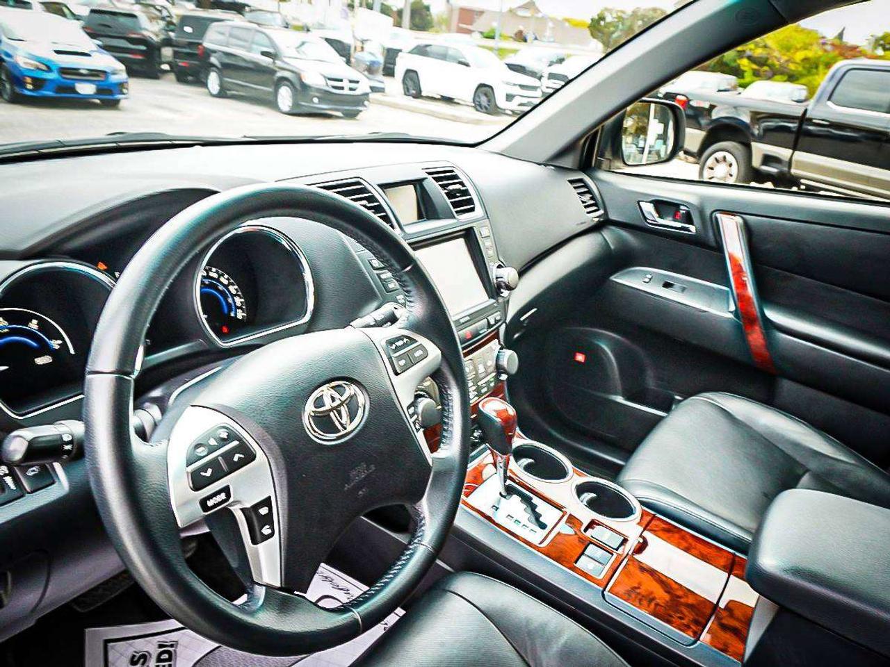 2012 Toyota Highlander  Photo