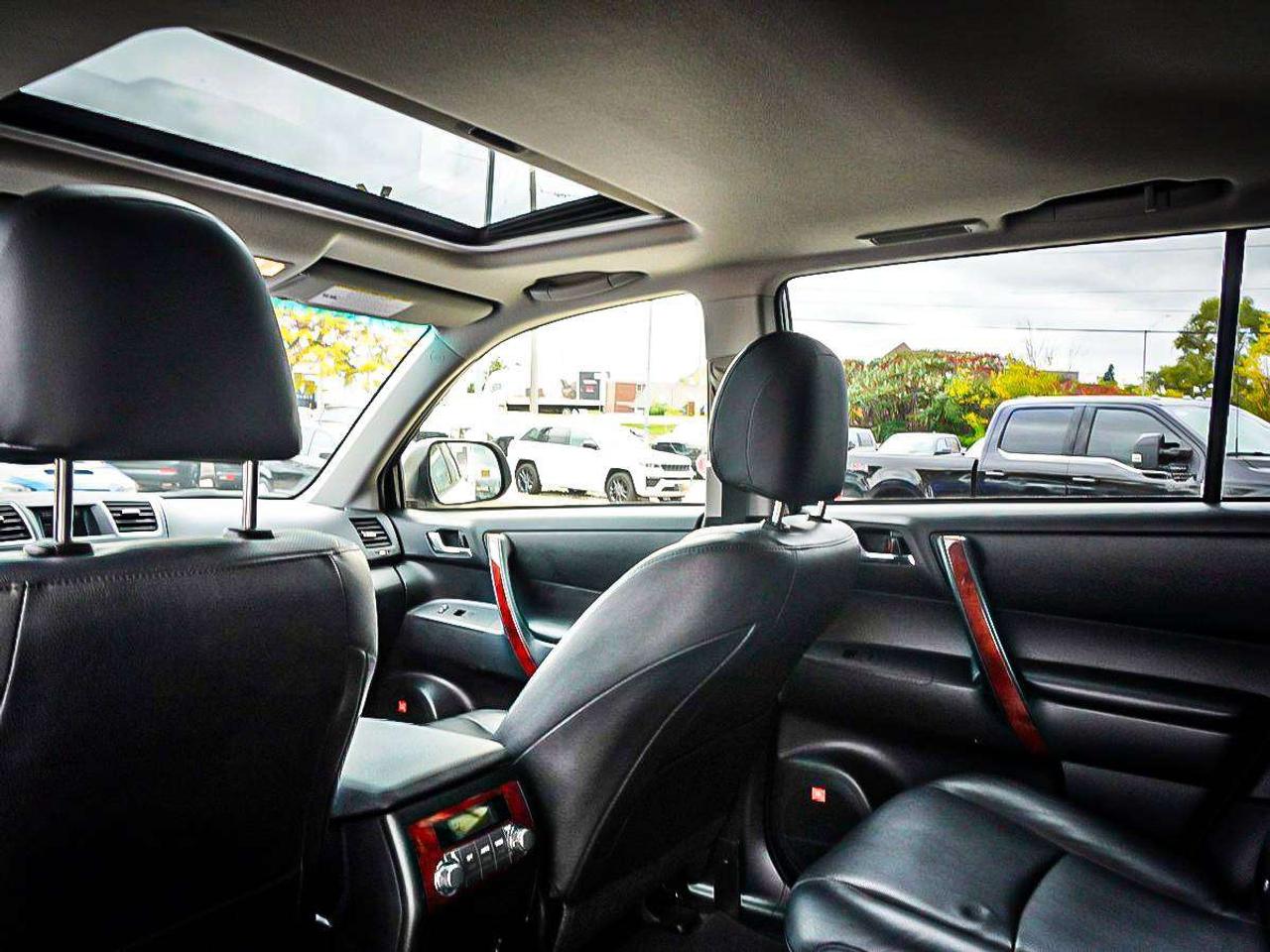 2012 Toyota Highlander  Photo